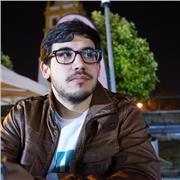 Alumno graduado en química para dar clase de ciencias